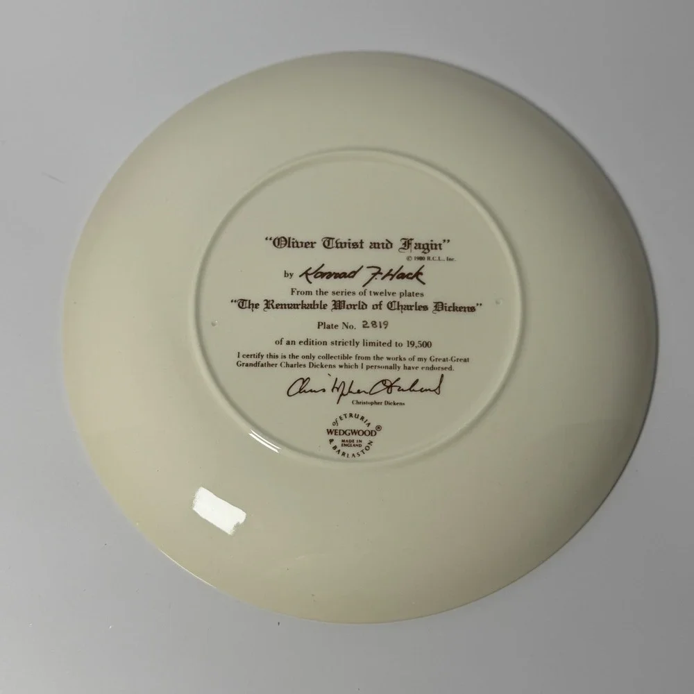 Wedgwood Oliver Twist and Fagin Collector Plate Konrad Hack Limited Edition COA